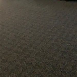 Meet your Posher, Gilbert